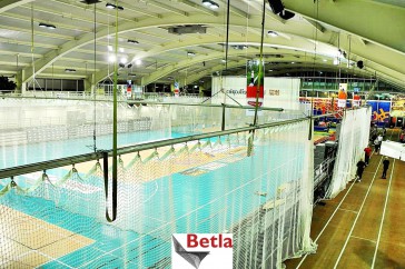  Piłkochwyty na hale sportowe do ochrony na halach i salach gimnastycznych 